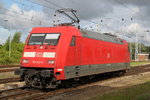 101 142-8 beim Rangieren im Rostocker Hbf.07.08.2016