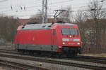 101 093-3 beim Rangieren im Rostocker Hbf.20.01.2017