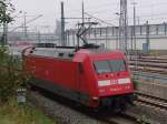 IC 2380 von Hamburg Richtung Stralsund bei der Einfahrt im Rostocker Hbf.(26.09.10)