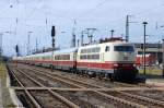 103 184-8 mit einem TEE Rheingold Sonderzug bei der Einfahrt in den Bahnhof Stendal.