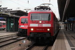 Am Morgen des 01.10.2016 stand 120 203-5 mit RE 4306 von Rostock Hbf nach Hamburg Hbf im Rostocker Hbf bereit,neben an stand 182 009