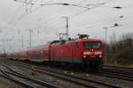 114 005 mit RE 4356 von Lutherstadt Wittenberg nach Rostock Hbf bei der Einfahrt im Rostocker Hbf.11.12.2015