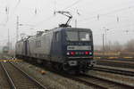 143 554-4+143 941-3 als Tfzf von Rostock Hbf nach Wismar bei der Ausfahrt im Rostocker Hbf.04.02.2017