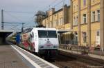 145 023-6  125 Jahre Fleischmann  PRESS (145 083-2) kommt mit der 204 022-2 PRESS (203 225-8) aus Magdeburg durch den Brandenburger Hbf gefahren.