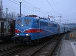 SRI 151 170-8 brachte am Abend,vom 12.April 2013,den zweiten Teil an Kreidewagen von Klementelvitz nach Bergen/Rgen wo sich der erste Teil mit dem zweiten Teil Kreidewagen vereinte und zusammen nach