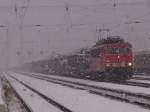 45542 von WRS nach Mukran kurz vor der Ausfahrt aus dem Cargo-Bahnhof Rostock-Seehafen.Aufgenommen am 11.03.06 in Hhe Aufsicht WRS