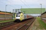 ES 64 U2 - 013 (182 513-2) MRCE Dispolok GmbH im Dienst fr die DB Regio AG mit der RB20 (RB 16318) von Halle(Saale)Hbf nach Eisenach am Haltepunkt Leuna Werke Sd.