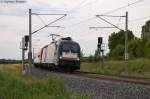 ES 64 U2 - 070 (182 570-2) MRCE Dispolok GmbH für DB Regio AG mit dem IRE  Berlin-Hamburg-Express  (IRE 18597) von Hamburg Hbf nach Berlin Ostbahnhof in Stendal.