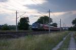 ES 64 U2 - 009  Europa ohne Grenzen  (182 509-0) MRCE Dispolok GmbH für DB Regio AG mit dem IRE  Berlin-Hamburg-Express  (IRE 18595) von Hamburg Hbf nach Berlin Ostbahnhof in Rathenow.