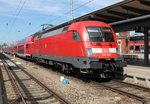 182 009-1 stand am Mittag des 26.08.2016 mit RE 4310 von Rostock Hbf nach Hamburg Hbf bei gefühlten 33 Grad im Rostocker Hbf.