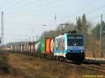 Rpool / Ruhrtalbahn E186 110  RailMagazin  mit Containerzug am 20.02.2015   in Berlin-Friedrichshagen auf dem Weg nach Osten