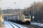 MRCE - ES 64 F4-023 mit einen KLV zug durchfährt den Bf Lauenbrück am 30.01.2012 in Richtung Bremen.