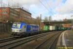 BoxXpress 193 840 mit Containerzug in Hamburg-Harburg auf dem Weg nach Süden am 01.04.2015