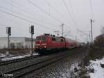 111 148-3 zieht den RE 4244 Nrnberg HBF mit etwas versptung durch Obertraubling.