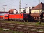 Den Gegenzug zieht 114 026-4, RE1 Cottbus in Frankfurt/Oder.27.04.07