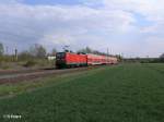 143 816-7 schiebt RE 17691 Magdeburg – Leipzig bei Podelwitz.