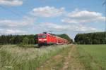 143 238 hiebt ihre RB 75 15723 Wiesbaden - Aschaffenburg bei der Stromkreistrennstelle Bischofsheim.