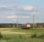 143 241-8 schiebt ihre S2 39653 Roth - Altdorf zwischen Winkelhaid und Ludersheim durch die Kurve.