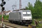 Akiem 186 185 steht am 7 Mai 2011 in Osnabrck.