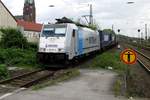 Am 9 April 2014 durchfahrt Metrans 186 181 mit deren KLV Oberhausen Osterfeld Sd.