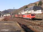 189 059-9 durchfhrt Lorch am Rhein mit ein Coiltransportzug.