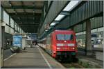 DB 101 001-6 mit dem IC 183 in Stuttgart.