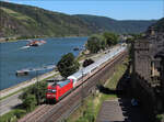 Bevor das Zugpaar IC2012/2013 mit 101ern im Juli eingestellt wird, wollte ich dieses Zugpaar nochmal von der Oberweseler Stadtmauer fotografieren. Am 13.06.26 hatte ich Zeit und so wurde IC2012 mit 101 132 von Oberstdorf nach Dortmund in Oberwesel fotografiert.