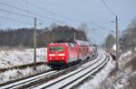 Mit dem RE 4308(Rostock-Schwerin-Hamburg) rauscht die 120 206 am 11.02.2013 duerch Sildemow ihrem nchsten Halt Schwaan entgegen.