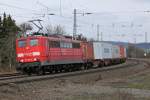 151 069 mit Containerzug am 02.04.12 bei Fulda