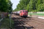 151 086-6 DB Schenker Rail Deutschland AG mit einem Kesselzug  Dieselkraftstoff oder Gasöl oder Heizöl (leicht)  in Bienenbüttel und fuhr weiter in Richtung Uelzen.