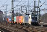 182 523 der WLC mit Containerzug am 21.03.12 in Fulda