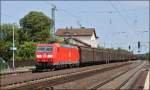 Am 03.06.11 zog 185 072 eine lange Schlange von H-Wagen in Lang Gns  hinter sich her