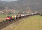 185 250 mit Gterzug am 17.03.12 bei Harrbach