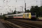 ES 64 F4-088 mit einem Intercity in Mnchen Heimeranplatz am 14.08.2010