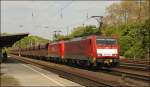 189 044 und 189 047 mit Erzzug am 17.04.11 in Kln West