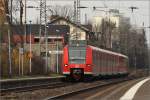 425 537 und ein unerkannt gebliebener 425er als RE 8 nach Koblenz am 12.03.11 Bonn Beuel