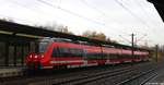 Am trüben 13.11.2017 pausierte der 442 314/814 von DB Regio am Bahnhof Pirna. Nach der Pause ging es als S2 zum Dresdner Flughafen.