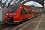 Hier steht der 442 239 im Dresdner HBF auf Glei 3 zur Abfahrt nach Freiberg (Sachsen).