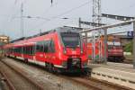 442 348 stand am 07.08.2015 als RB 12 von Rostock Hbf nach Ribnitz-Damgarten West im Rostocker Hbf.