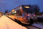 442 354 als S1 von Warnemnde-Werft nach Rostock Hbf kurz vor der Ausfahrt im Haltepunkt Rostock-Holbeinplatz.08.01.2016