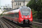 442 319 als RE 7 von Wünsdorf-Waldstadt nach Dessau Hbf bei der Durchfahrt an der S-Bahnstation Berlin-Tiergarten.05.08.2019