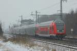 Während eines kleinen Schneeschauers kam dann wieder ein RE7 nach Flensburg diesmal mit Schublok 112 156.