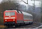 br-6-120/561781/db-120-137-5untmh070610mit-ic-1981-nach DB 120 137-5(Unt/MH/07.06.10)mit IC 1981 nach München hat Einfahrt in Schleswig. 17.01.2014