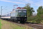 Hier kommtTRI E40 1313 auf einer weiteren Fahrt am 23.9.2026 gen Neuss Hbf gefahren, nur ist sie hier bei Kasrst Broicherseite abgelichtet.