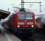 DB 143 920-7 damals im Bw Stuttgart beheimatet zu Gast im Norden. Schleswig 04.12.2009 (üVinG 1600)
