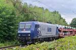 Q45 028-7 der RBH samt einem Audizug durch Neckargerach gen Heidelberg fahrend am 18.9.2026