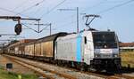 Railpool/Budamar Group 185 671-5 REV/Lz/30.03.16, Verl/MH/13.03.23 mit italienischem H-Wagen Zug.