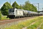 RHC 187 079-9 mit �ler am Haken in Th�ngersheim gen Karlstadt am 7.6.2026