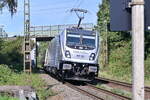 Mit Rungenwagen am Haken ist hier die 188 123 in Osterath gen Neuss fahrend abgelichtet worden 23.September 2026