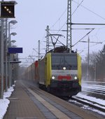 Mit dem Güterzugplan  Sommer 1  der seit dem 16.03.13 gültig ist wurde der Zementzug vom Deuna Werksbhf. neu bezeichnet. Er fährt nun von TXL gezogen, hier die 189 924-4, als DGS 40968 immer Dienstags durch Schleswig. 19.03.2013